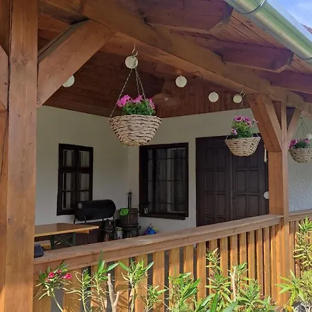 Apartment Szajko Vendeghaz Mucsi